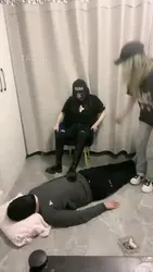 诗诗 双主踩踏