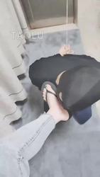 灵竹 人字拖虐狗 舔裸足