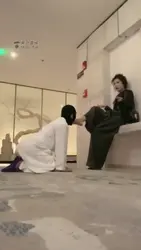 电梯口 深喉到吐出晚饭来 爽