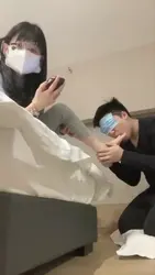 高清 开发00后狗奴 第一次舔脚