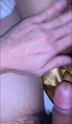 QQ号16649383人妻母狗小邓被操的喷水