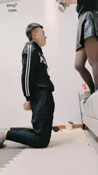 九歌 喜欢耳光的狗奴才 滚进来