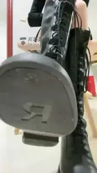靴子红绿灯