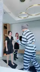 双s踢裆重口场
