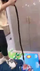 麒鳞女皇 人肉擦鞋布来了