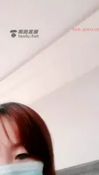 皮裤嫩足侍奉 一天天的馋我这双脚 2