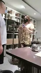 带狗子喝茶诱惑