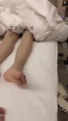舔脚 暴力踢裆