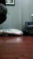 木乃伊窒息 全体重踩踏