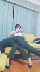 菠罗菠罗蜜 打屁股