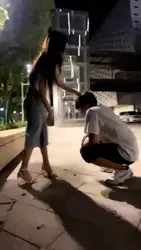 户外 前男友跪求复合