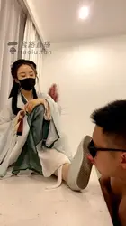 西瓜味道的袜子喂狗