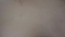 我被坦克肥臀性瘾女给强上了