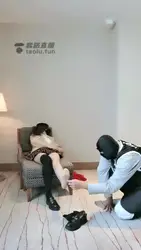 捆绑 瘙痒 教训臭弟弟