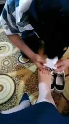 酒店服务员偷吻被抓