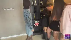 超S联盟 不速之客 笨贼遭遇三个女王