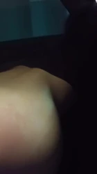 苏州    没事在车里扇扇屁股