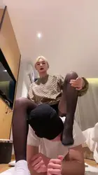 闻主人的臭黑丝袜