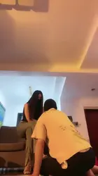 十三姨 快递员被玩成狗 无敌耳光