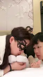 希希子 双女主调教情侣M 裸足插嘴 深喉
