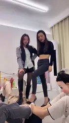 术术 城市表姐和农村表妹