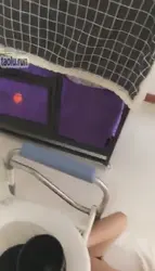 犬化圈养 暴力语言强迫吃黄金