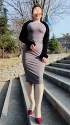 最好玩的还是阿姨这个年纪，什么都懂又会玩