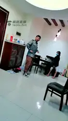 高清 暴打小区保安