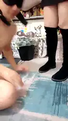 长靴调教学生狗奴