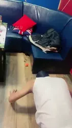 逗逗 ktv随意玩弄贱狗