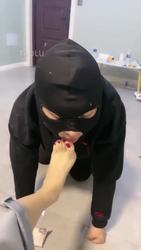 狗喝足牛奶 洗脚水