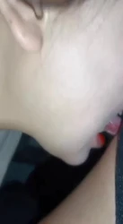 骚眼镜少妇舌尖挑逗舔奶头