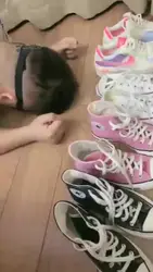 天气不错适合舔鞋底