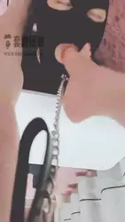 恋足 踩踏 踹狗