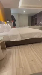快点射 老公还在商场等我 骗老公和闺蜜一起其实在给他戴绿帽你