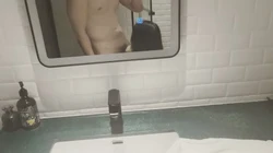 一下班就迫不及待来吃鸡巴的少妇