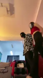 十三姨 双女主 高跟鞋 暴力踢裆