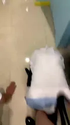 地铁站极度羞辱