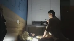 强行拿下妹子 反差妹一开始还假装反抗 插进去就彻底老实了