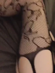 大胸骚货人妻自拍