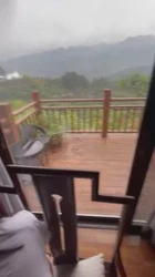 民宿后入骚妻