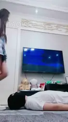 丝袜窒息 直接圣水