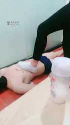 脏鞋 踩踏 喂食专场