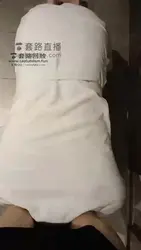 平安夜踩狗狗
