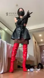 鞭罚嚼舌根的狗