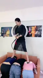 强制舔脚 深喉 续集
