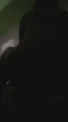 午休楼梯口老板娘