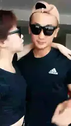 舌吻 跪下 倒计时 口水 20分钟