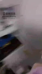 短靴踢裆 踩踏