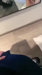 吃香香的裸足